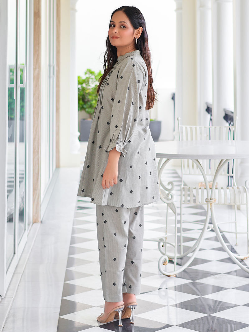 Grey Yarn Dyed Striped Cotton Kurta with Pants- Set of 2